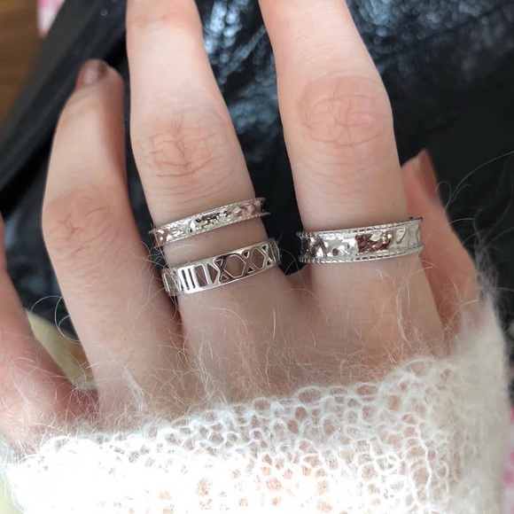 Roman numerals ring, silver Roman numerals ring, sterling silver ring - Picture 2 of 3